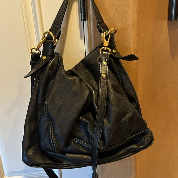 Marc Jacob’s black leather cross body bag - Picture 4 of 9